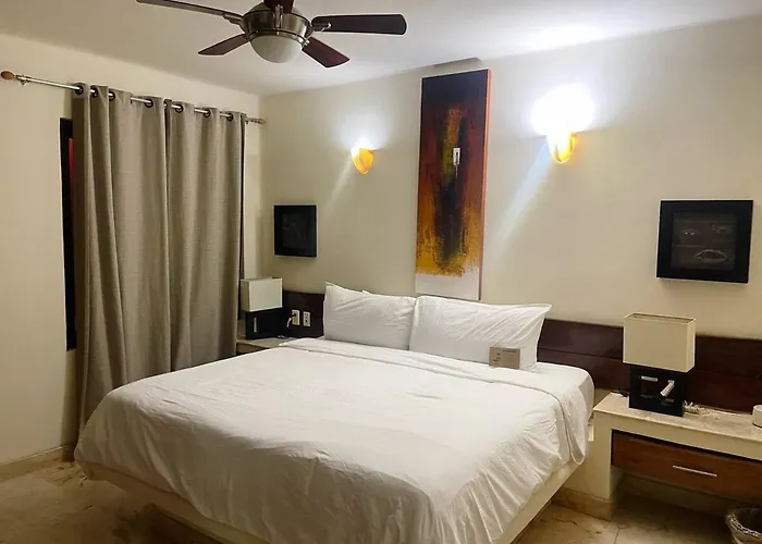 2br Kobah 1 Block To & 5th Pool Gym *