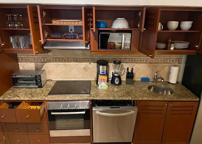 2br Kobah 1 Block To & 5th Pool Gym